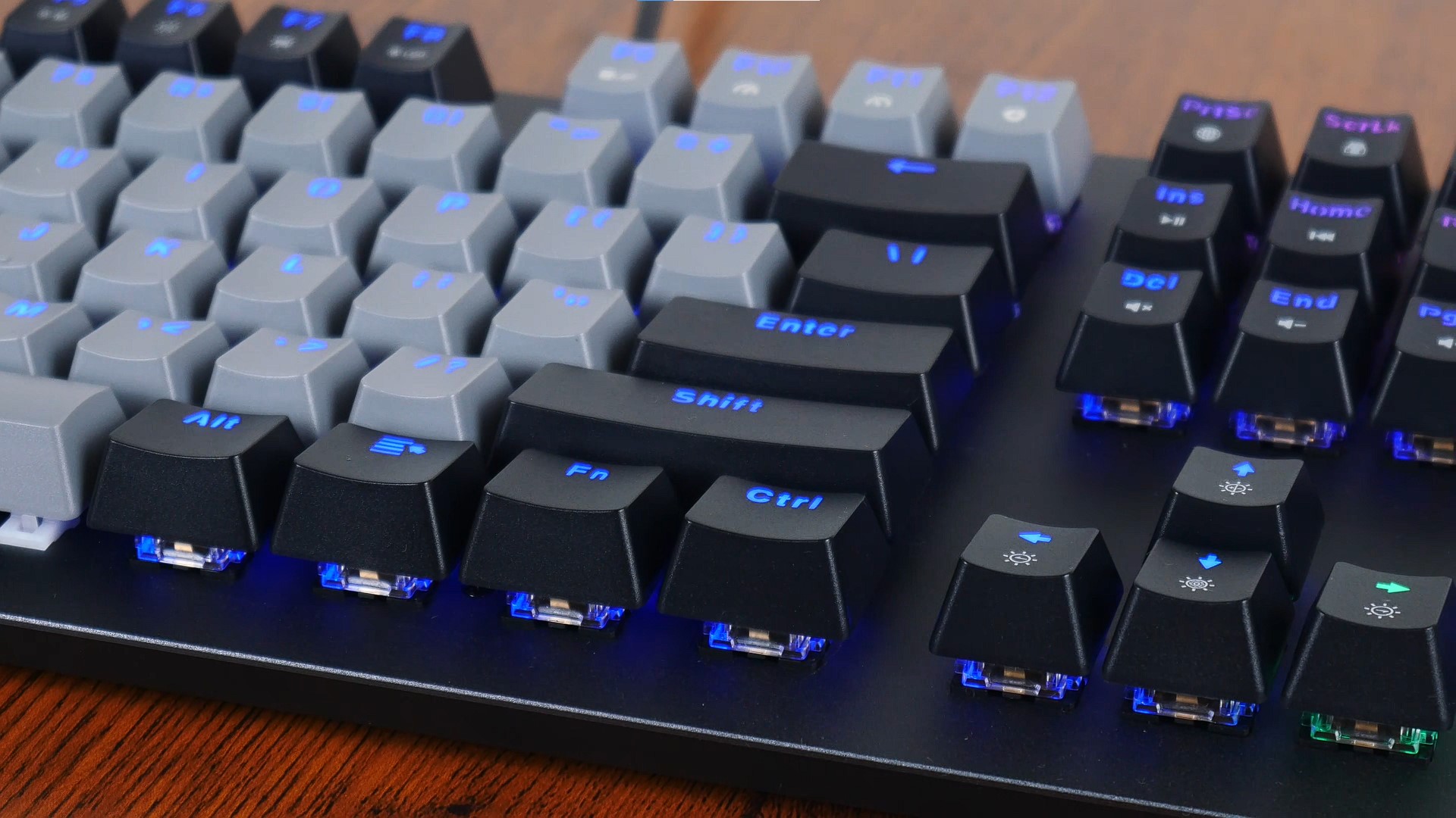 Review: Cooler Master CK352 Mechanical Gaming Keyboard